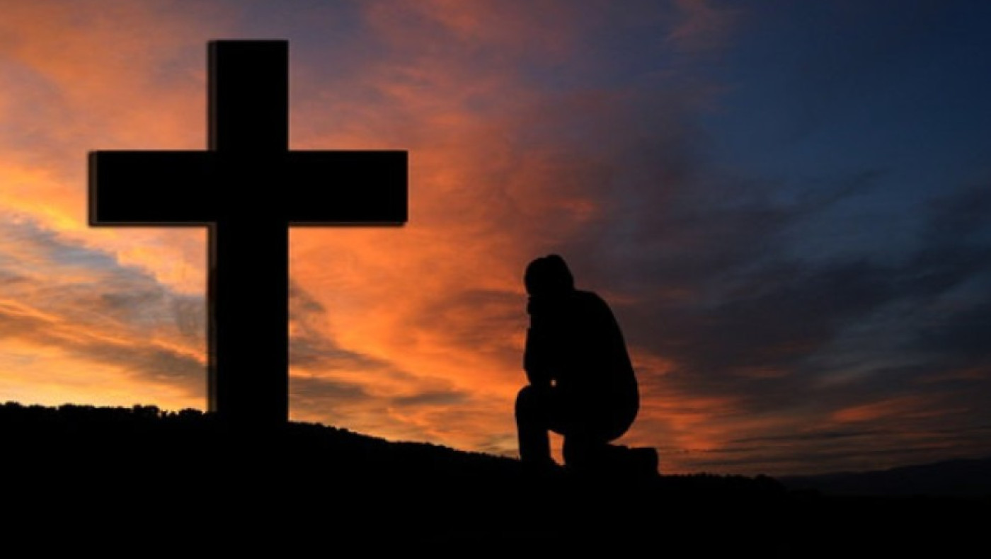 Επιστήμονες αποκαλύπτουν συγκλονιστικές εμπειρίες που τους οδήγησαν από άθεους σε πιστούς στον Θεό