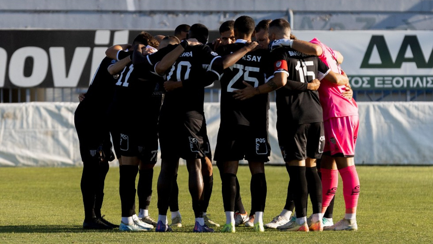 Καλαμάτα: Οι παίκτες συλλυπήθηκαν στον Μαυρέα  για την απώλεια της μητέρας του