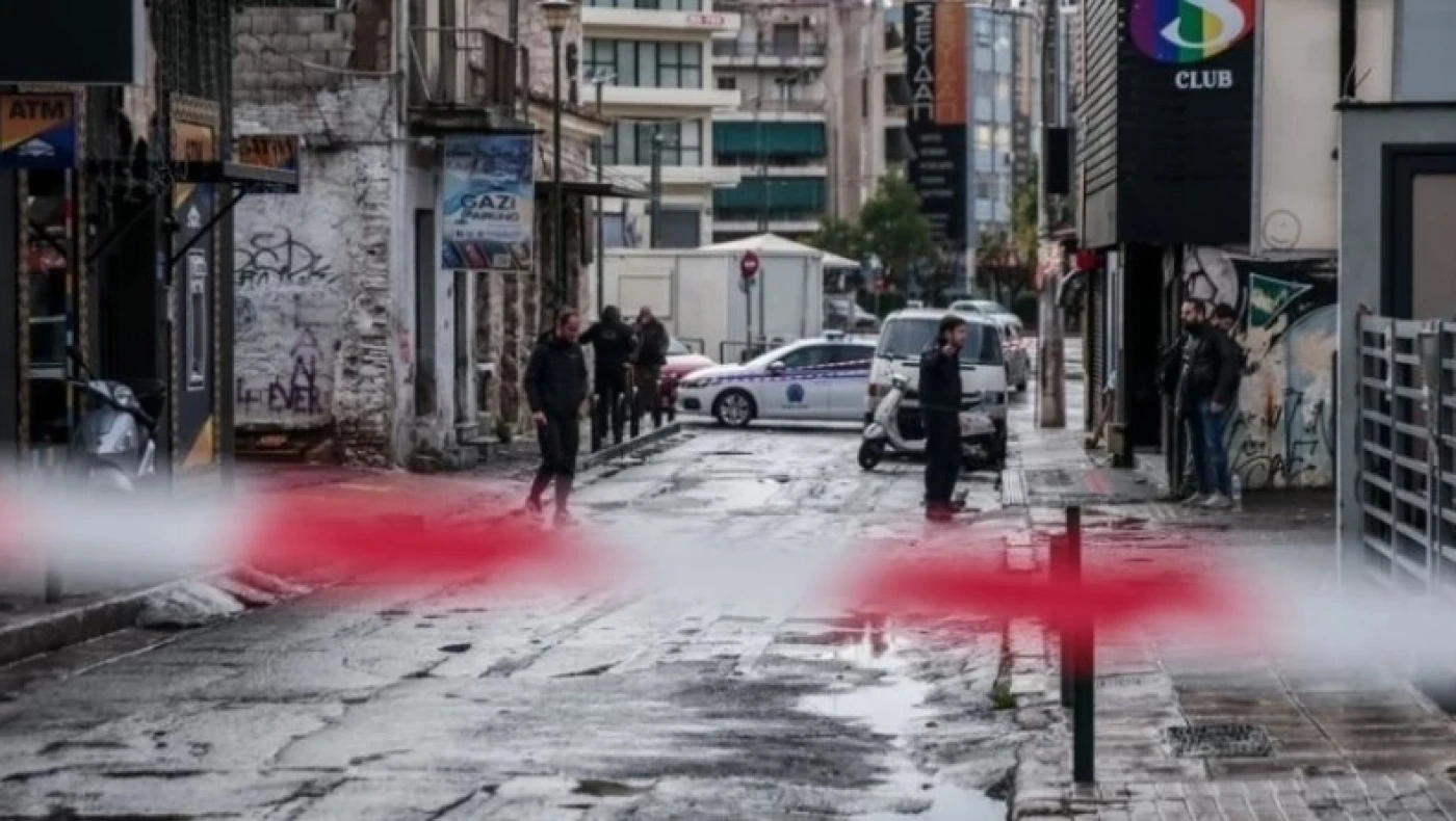 Αποζημίωσε τους τρεις Κρητικούς ο πιστολέρο στο Γκάζι