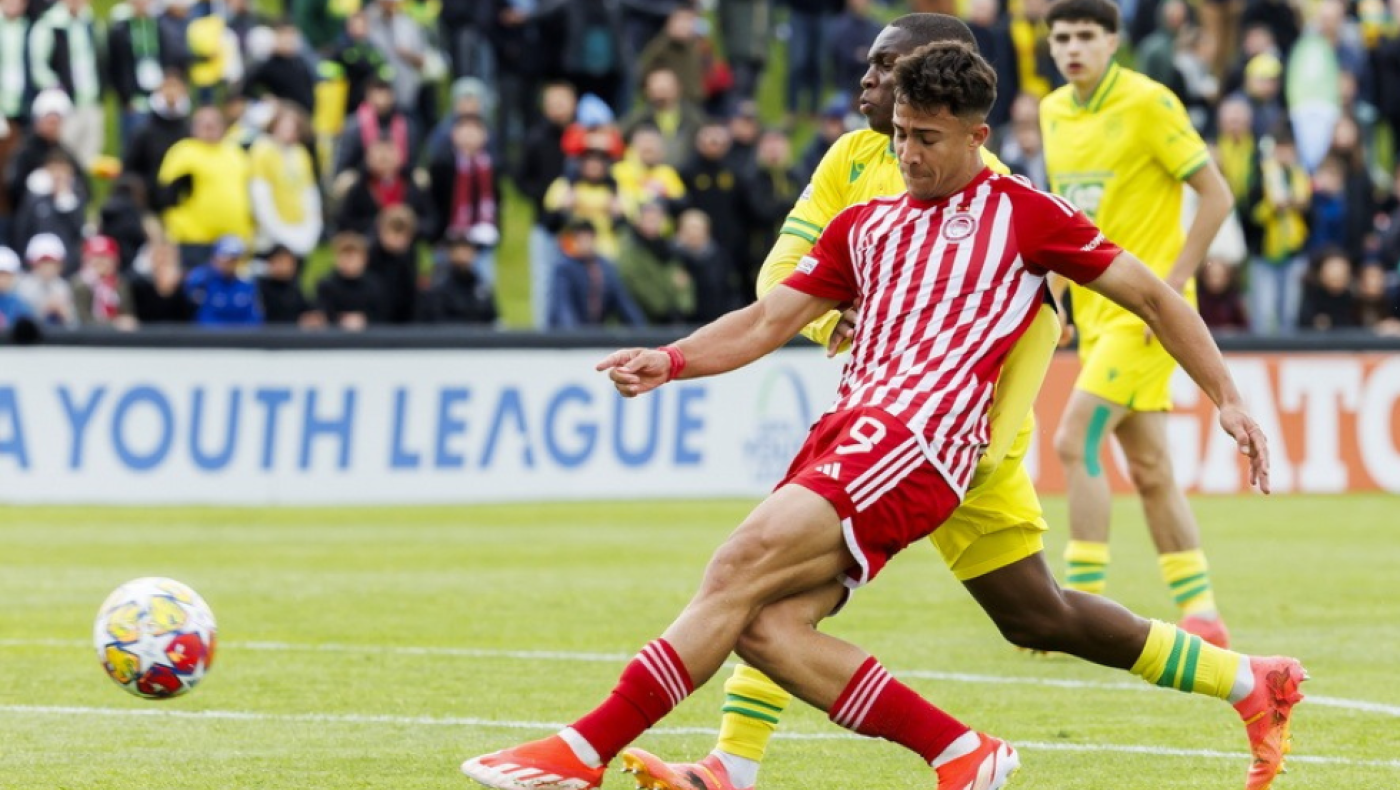 Τι ισχύει για Άστον Βίλα και Κωστούλα - Πόσα ζητάει ο Ολυμπιακός