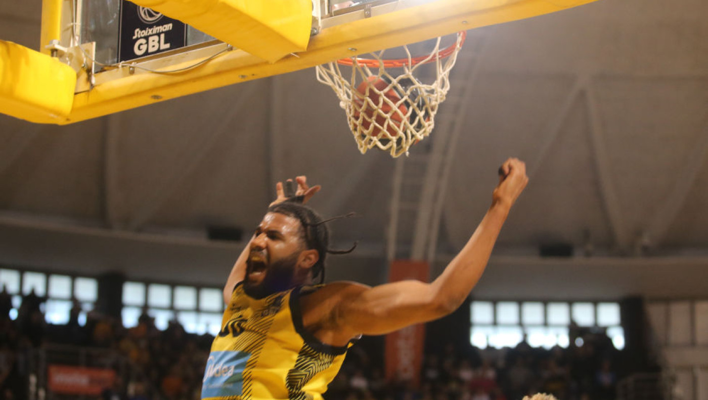 Άρης-Παναθηναϊκός: Με διψήφια διαφορά στο ημίχρονο