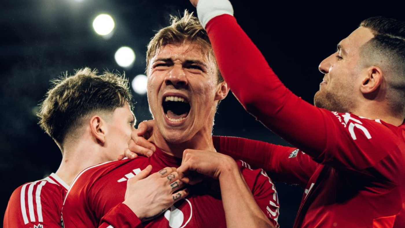 Λέστερ-Μάντσεστερ Γιουνάιτεντ: Άνετο πέρασμα από το «King Power Stadium»