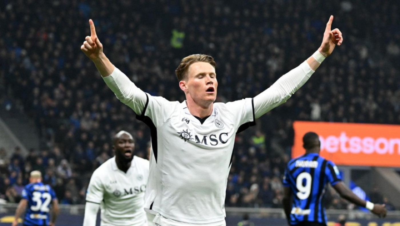 «Όχι» της Νάπολι σε πρόταση της Αλ Χιλάλ για ΜακΤόμινεϊ