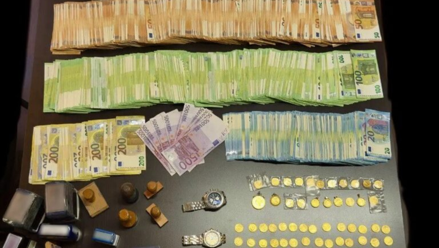 «Κύκλωμα Πολεοδομίας»: Έκρυβαν τα λεφτά σε... κατσαρόλες και απορροφητήρες!