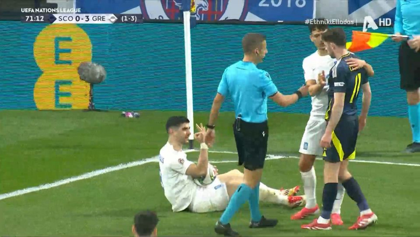 Η επική χειρονομία του Κουλιεράκη στον Κρίστι μετά από «κοκορομαχία»