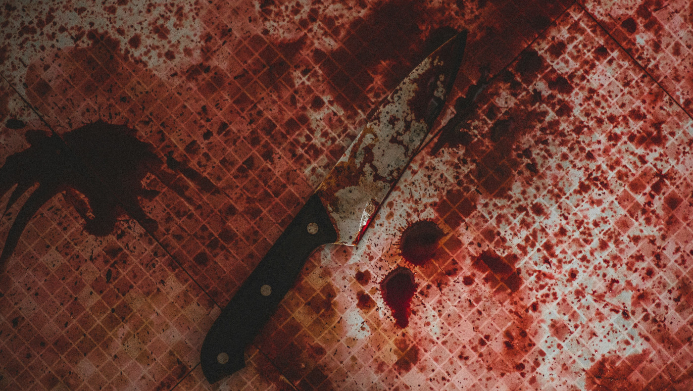 Θεσσαλονίκη: Απείλησε να σφάξει τη σύντροφό του αν δεν σβήσει όλους τους άνδρες από το Facebook!