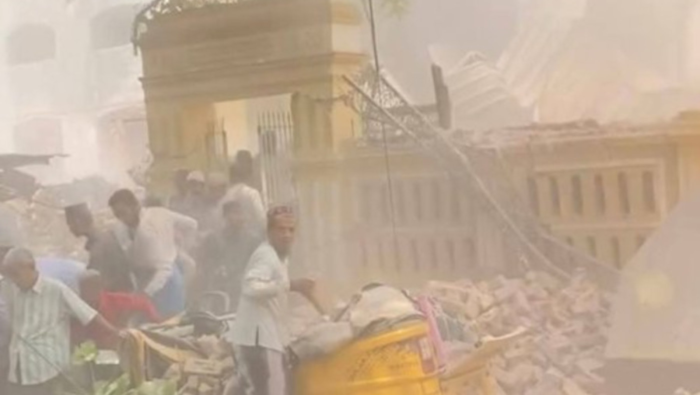 Σεισμός στη Μιανμάρ: Χάος και εγκλωβισμένοι μέσα στα χαλάσματα