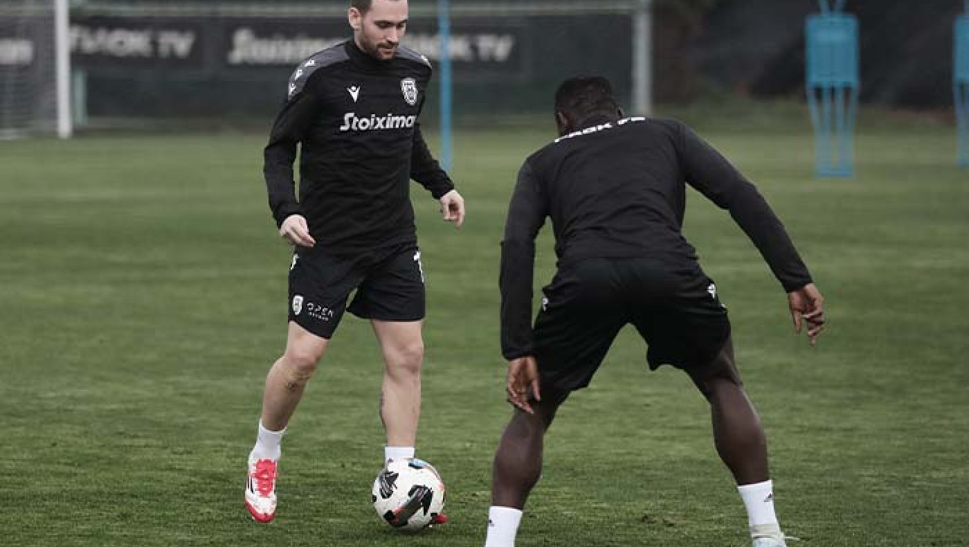 ΠΑΟΚ: Πολλά γκολ, το φιλί του Λουτσέσκου στον «Ντέλια» και οι εντολές για σουτ (video)