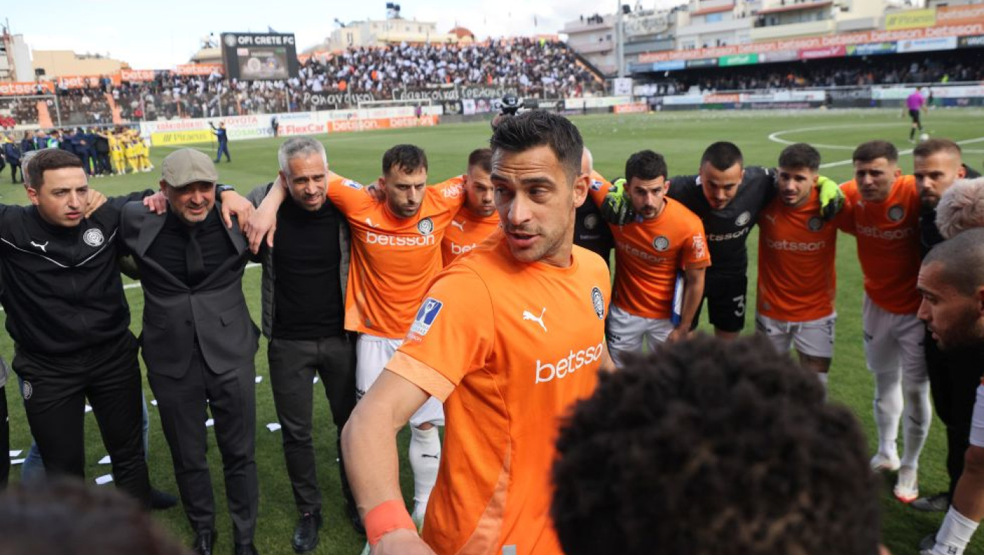 ΟΦΗ: Η «ατσάλινη» ομιλία Λαμπρόπουλου στους συμπαίκτες του (vid)