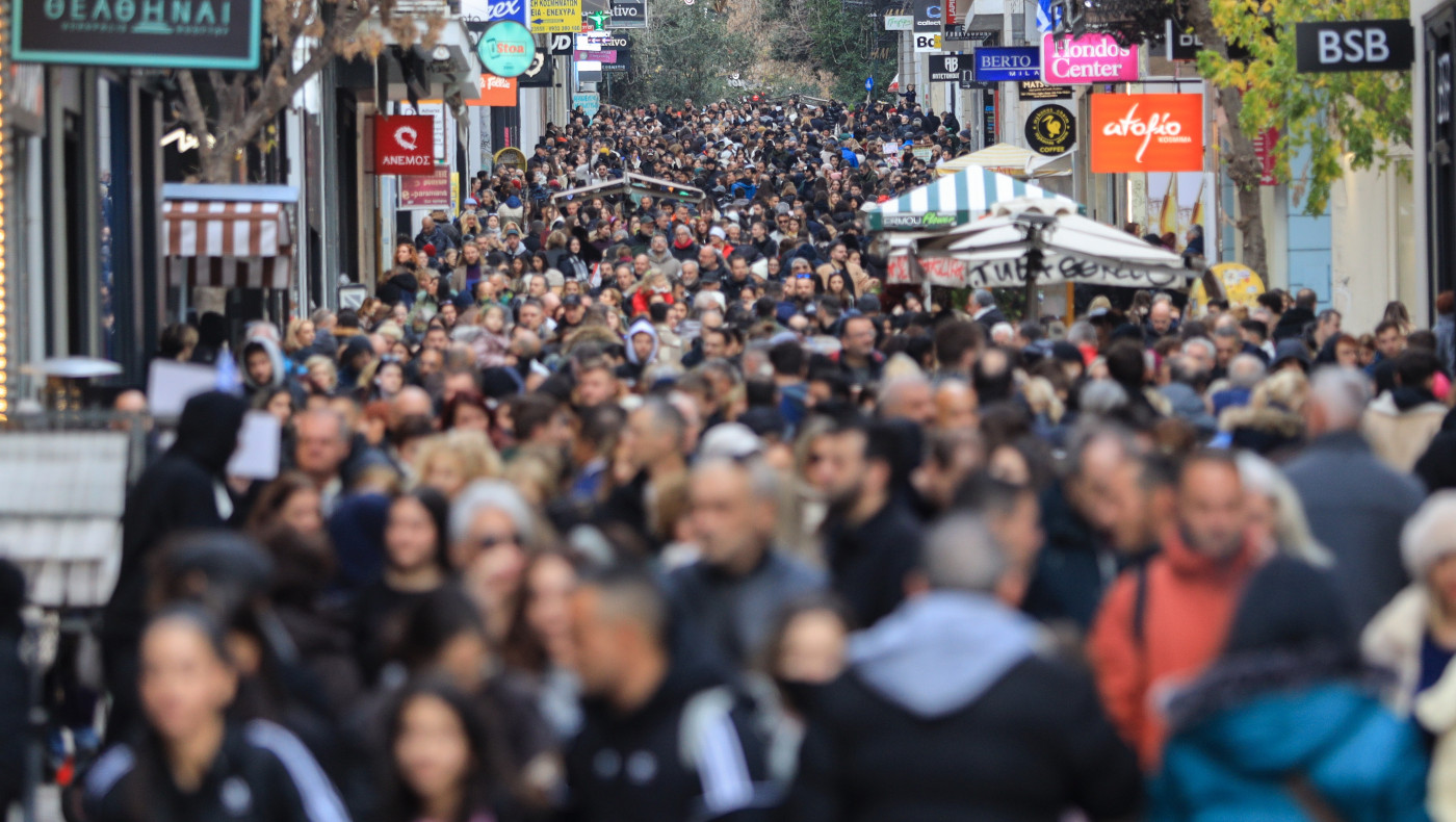 Πάσχα: Πώς θα λειτουργήσουν τα καταστήματα