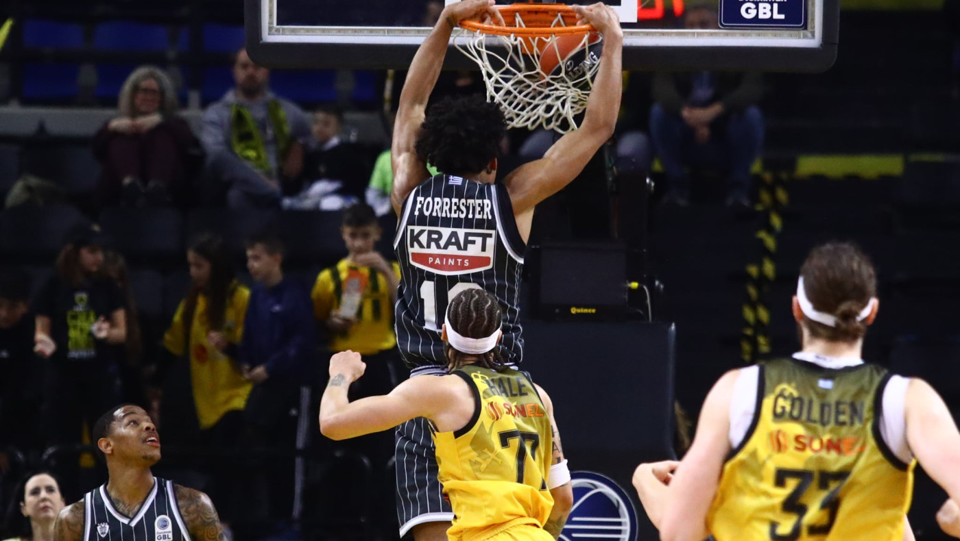 ΠΑΟΚ: Ανησυχία για Φόρεστερ - Αύριο οι εξετάσεις