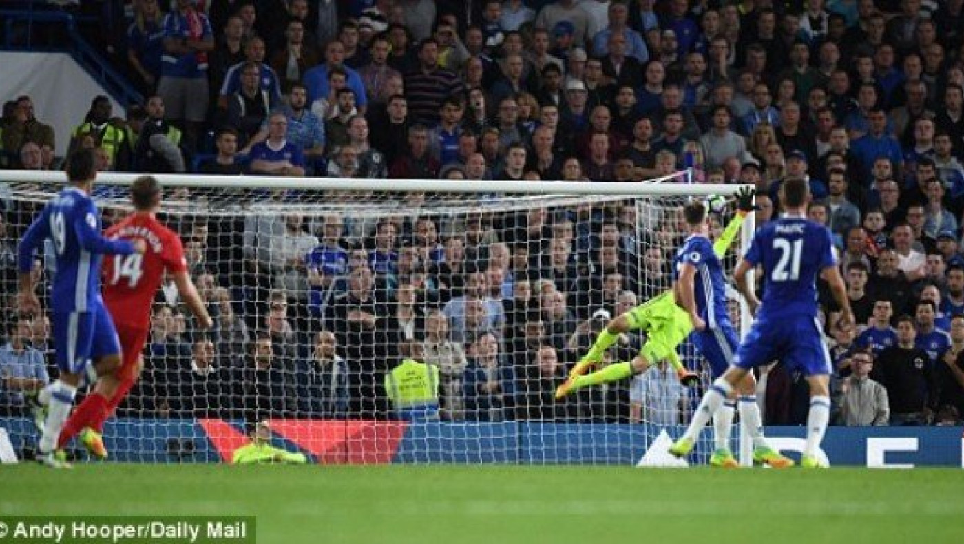 Της έχει πάρει τον αέρα ο            Κλοπ! (videos)