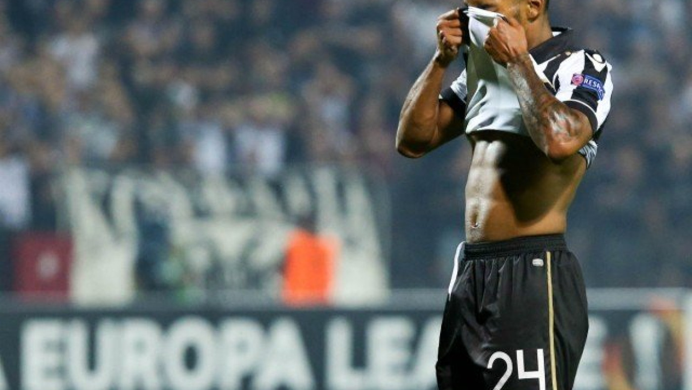 «Σκασμένος» μετά το ματς     ο     Γκάρι Ροντρίγκες