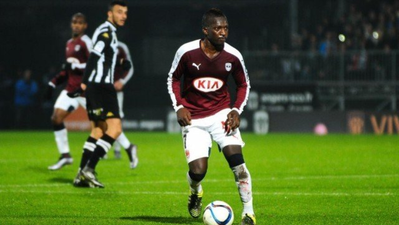 Πολλά       over,  μπόλικα    Χ  αξιόλογα     ασόδυα