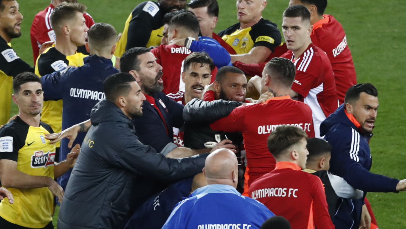 Super League: «Καμπάνα» σε Κάρμο, Πασχαλάκη, Μαρσιάλ και Μουκουντί-Τιμωρήθηκε ο Αλμέιδα