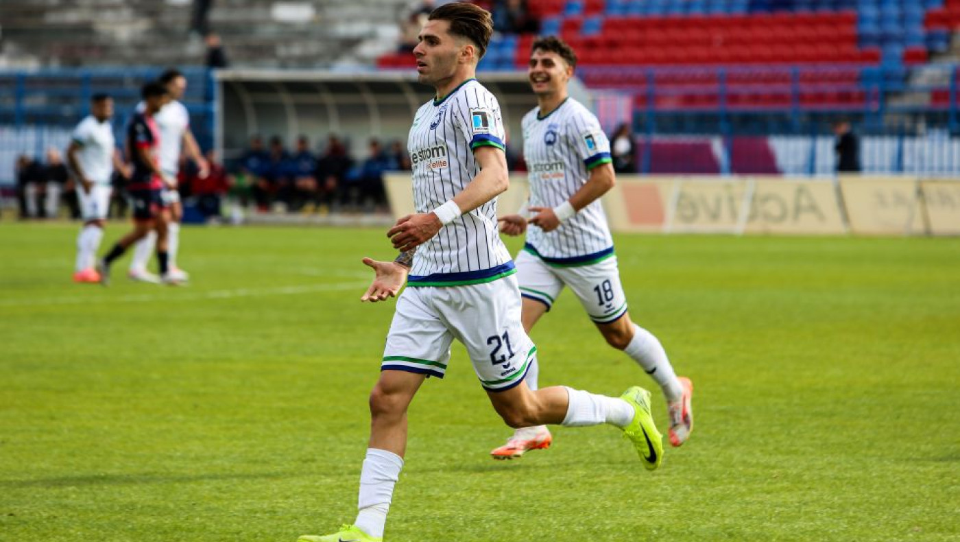 Παναγιώτης Τζίμας: «Αυστηρός όποτε χρειαστεί ο Λέτο, ο Λουτσέσκου με ήθελε για δεξί μπακ στον ΠΑΟΚ»