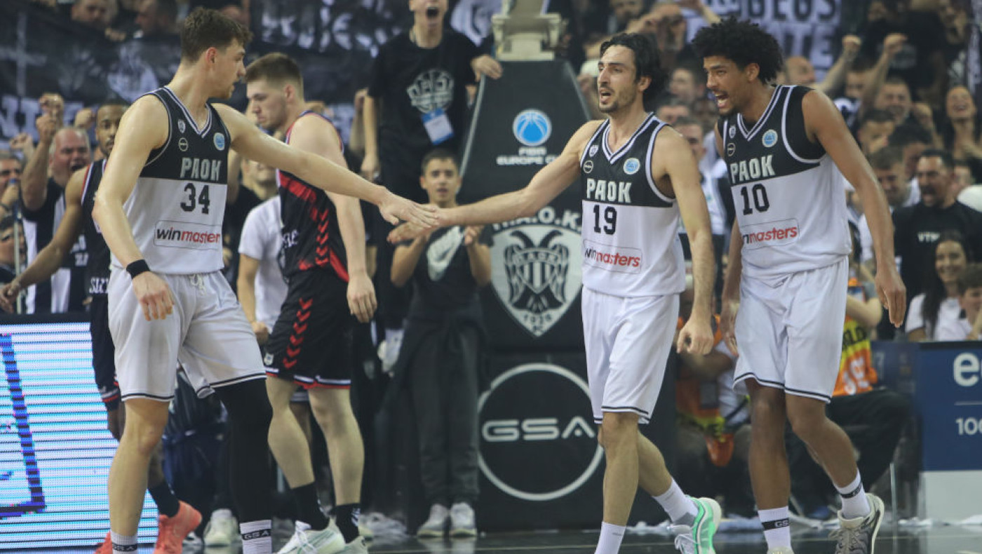 ΠΑΟΚ: Δόξα και τιμή σε κόσμο, ομάδα και διοίκηση-Υπερηφάνεια, λεβεντιά, μαγκιά!