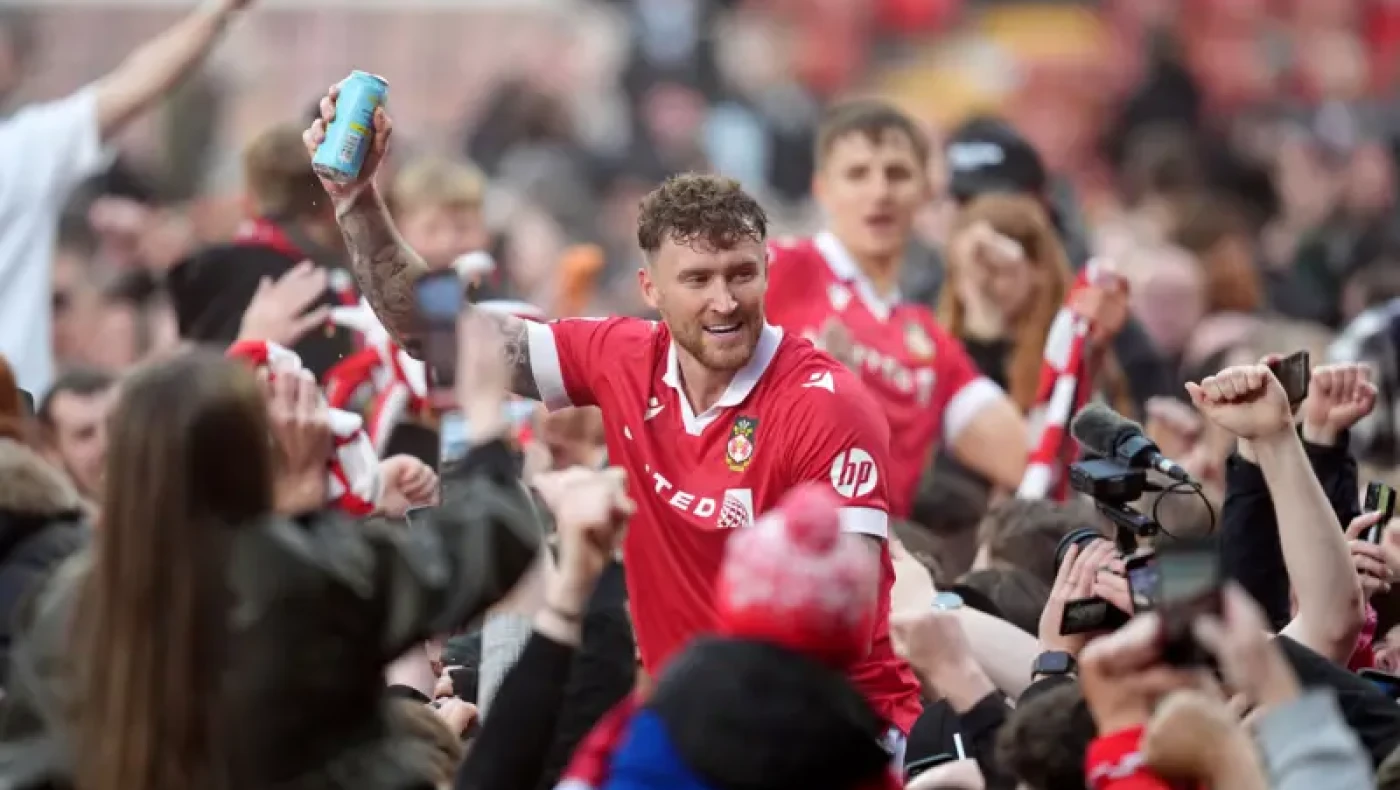 Το όνειρο έγινε πραγματικότητα για την Ρέξαμ, ανέβηκε στην Championship