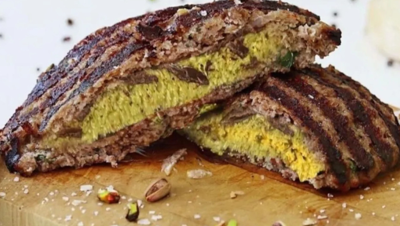 Μετά τη σοκολάτα ήρθε το μπιφτέκι Dubai στη Λάρισα!