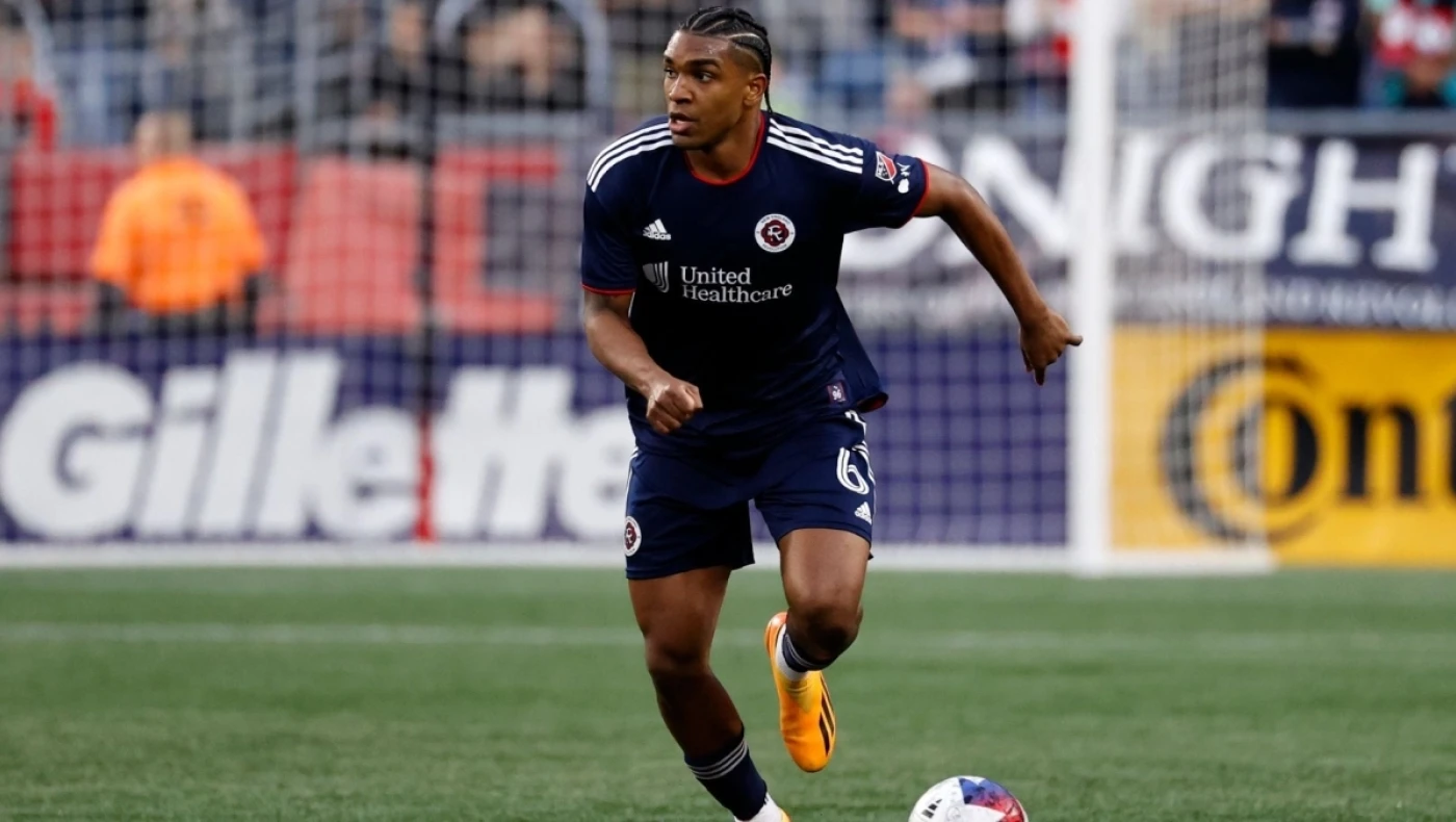 Ο Άρης διαψεύδει για Μακούν