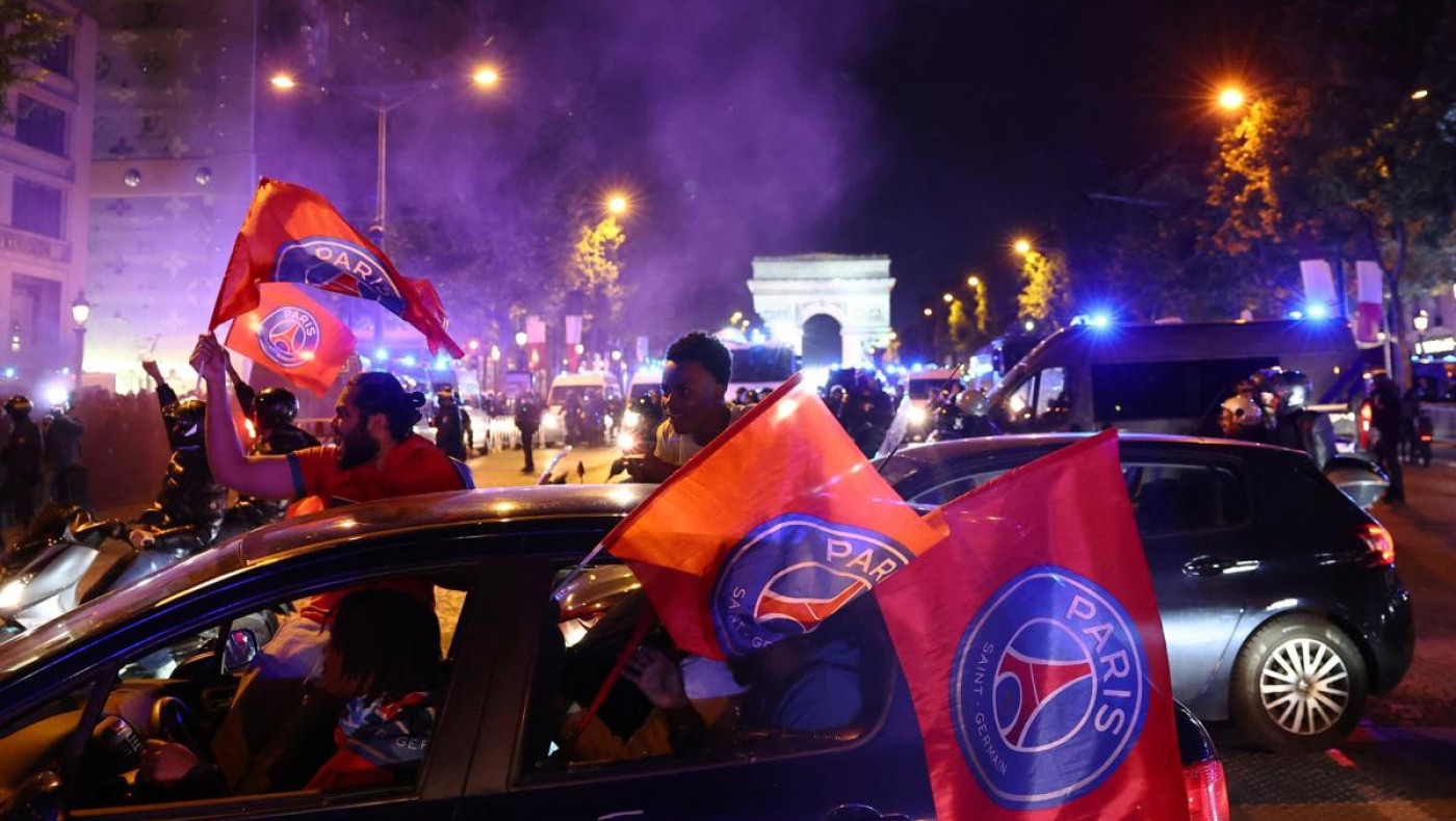 Champions League: Ξέφρενοι πανηγυρισμοί, «κάηκε» το Παρίσι!