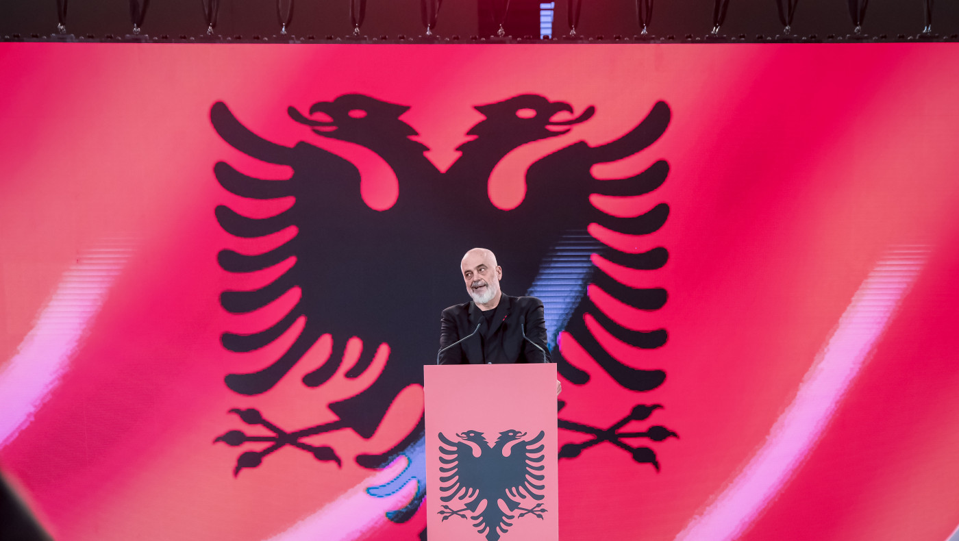 Αλβανία: Γιατί ο Σάββας Καλεντερίδης λέει ότι «δε μας συμφέρει» ο Έντι Ράμα