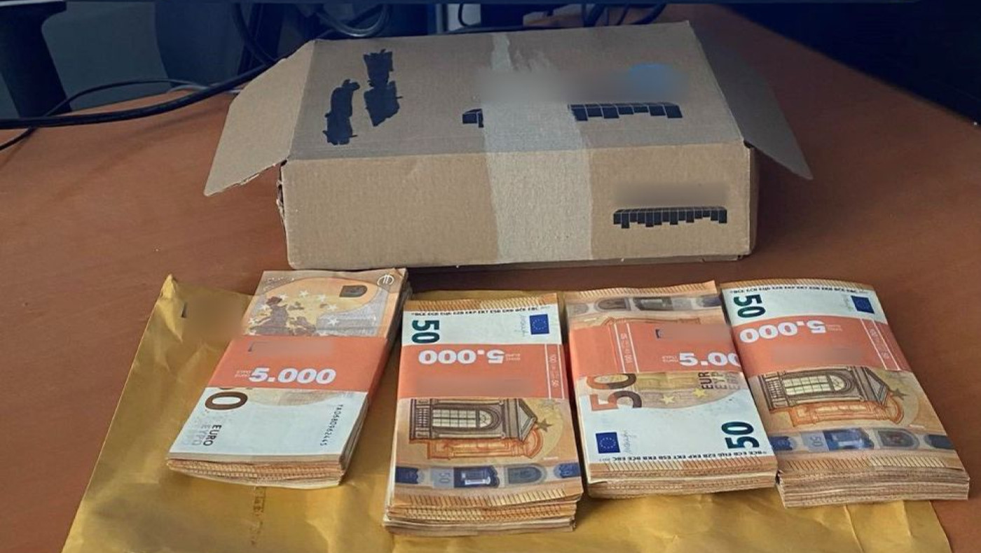 ΕΛ.ΑΣ: «Αν έβρισκες 20.000 ευρώ σε κάδο ανακύκλωσης τι θα έκανες;»-Ηλικιωμένος πέταξε κατά λάθος τα χρήματα!