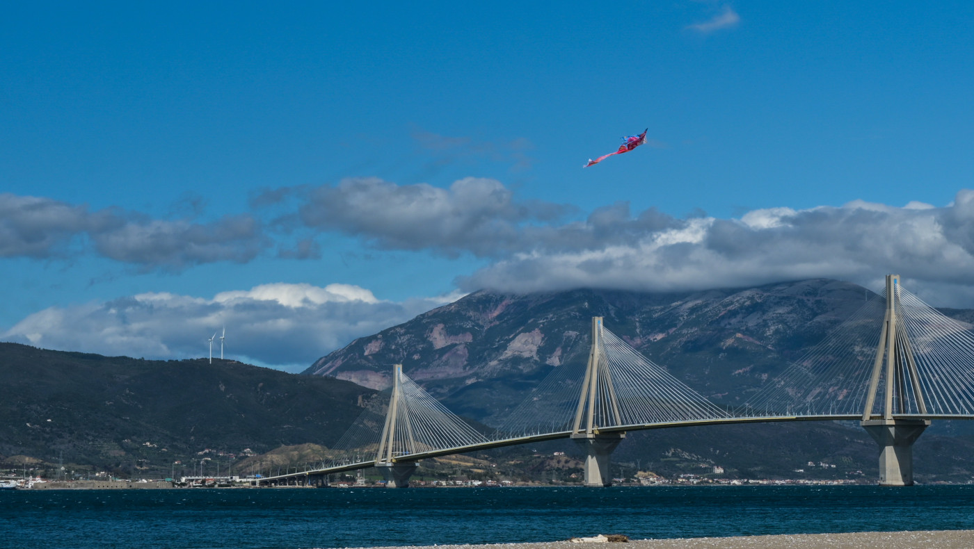 Aktor: Διαψεύδει τα περί εξαγοράς της Γέφυρας Ρίου - Αντιρρίου