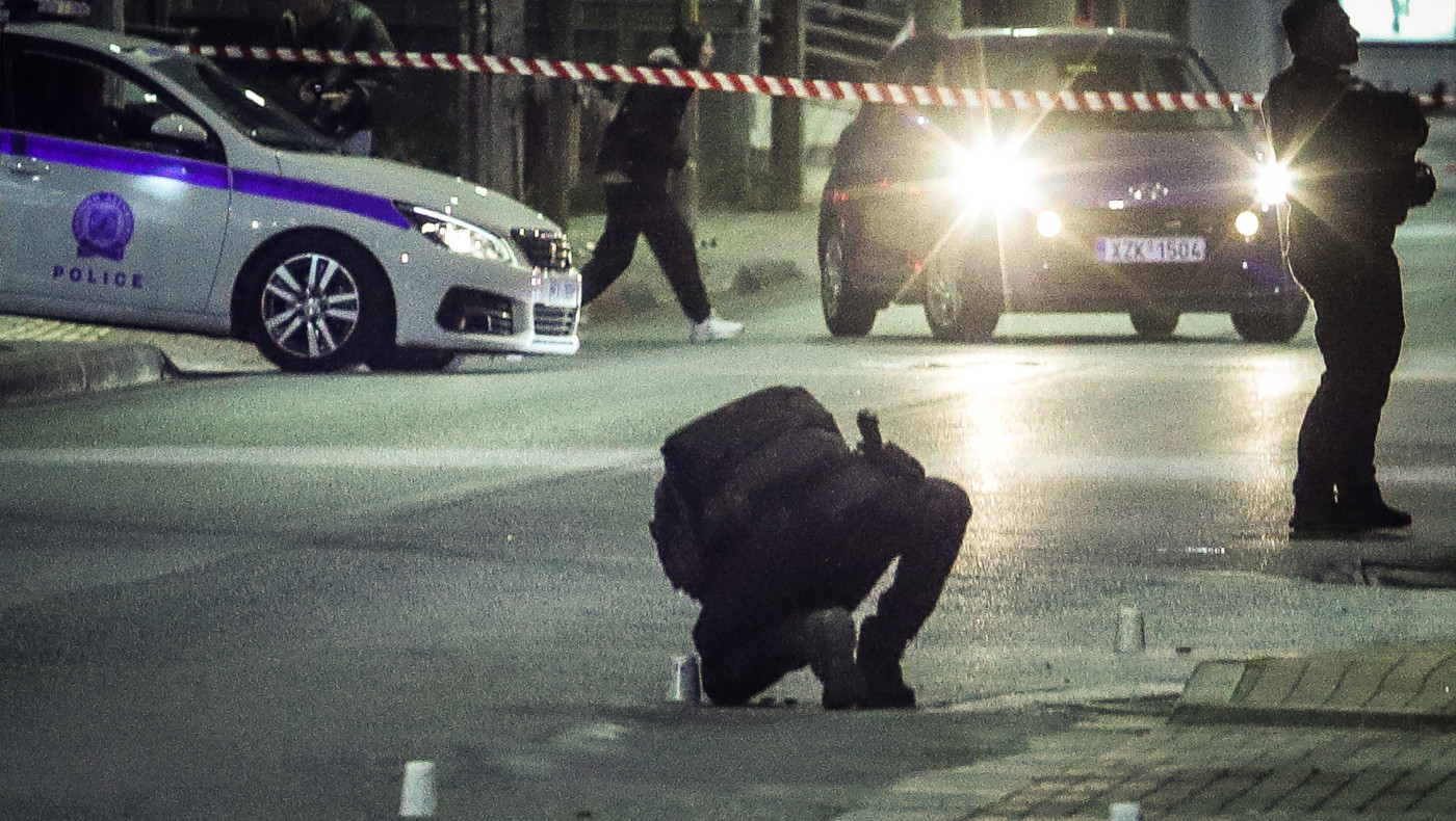 Λιόσια: Η στιγμή που «γαζώνουν» τον 42χρονο-Είχε κατηγορηθεί για τη δολοφονία Καραϊβάζ