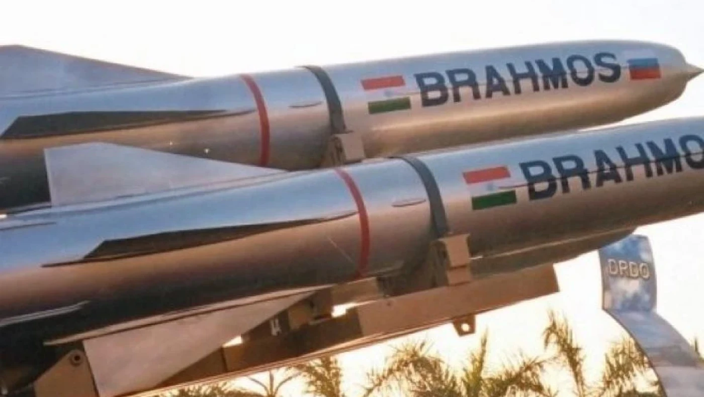 Η Ινδία ξεκίνησε την μαζική παραγωγή των πυραύλων BrahMos - Το τρομερό πλεονέκτημα που θα έφερνε η αγορά τους στο Αιγαίο