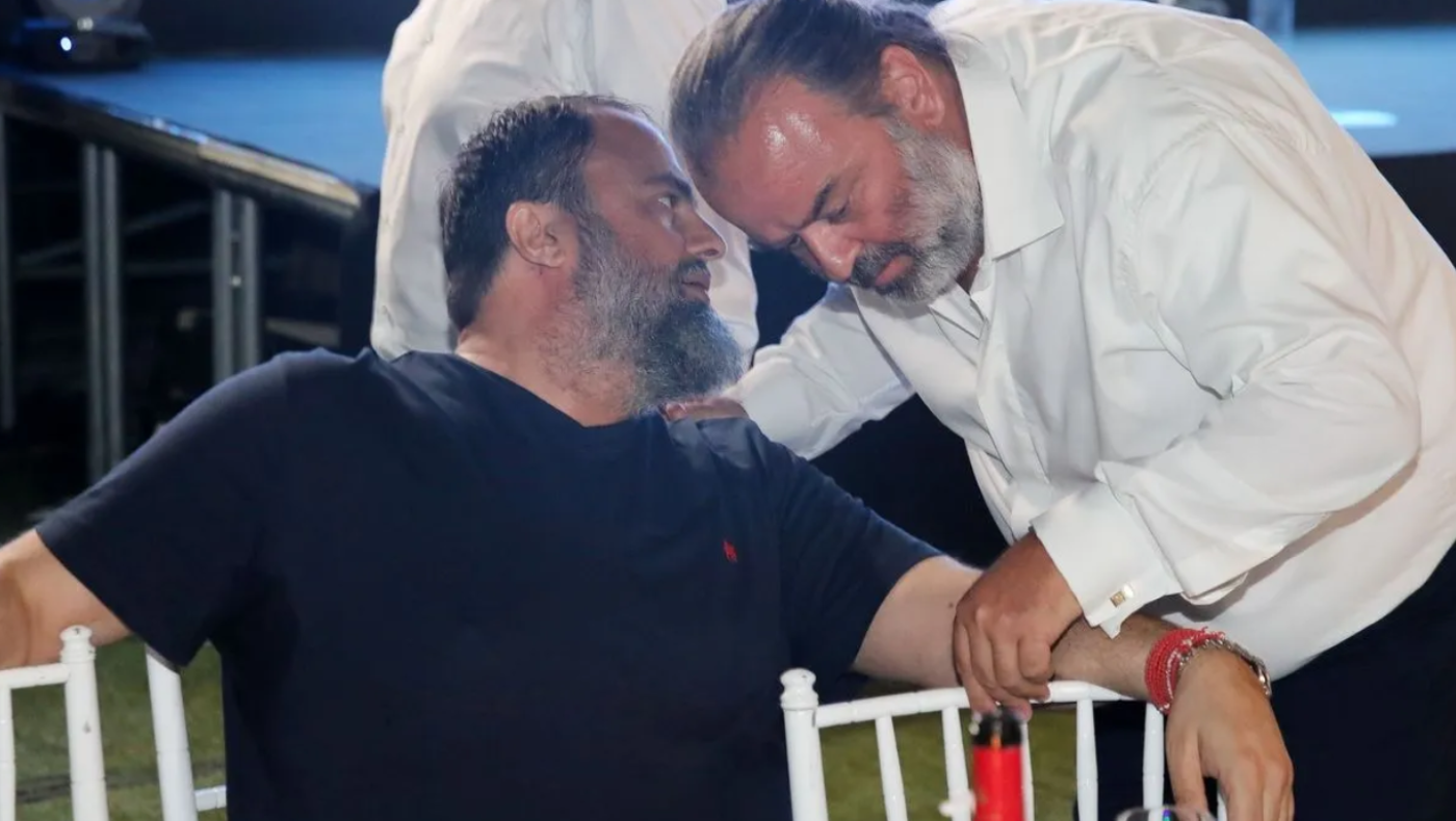 O… «πάρτα όλα» Μαρινάκης… παίζει χωρίς αντίπαλο!