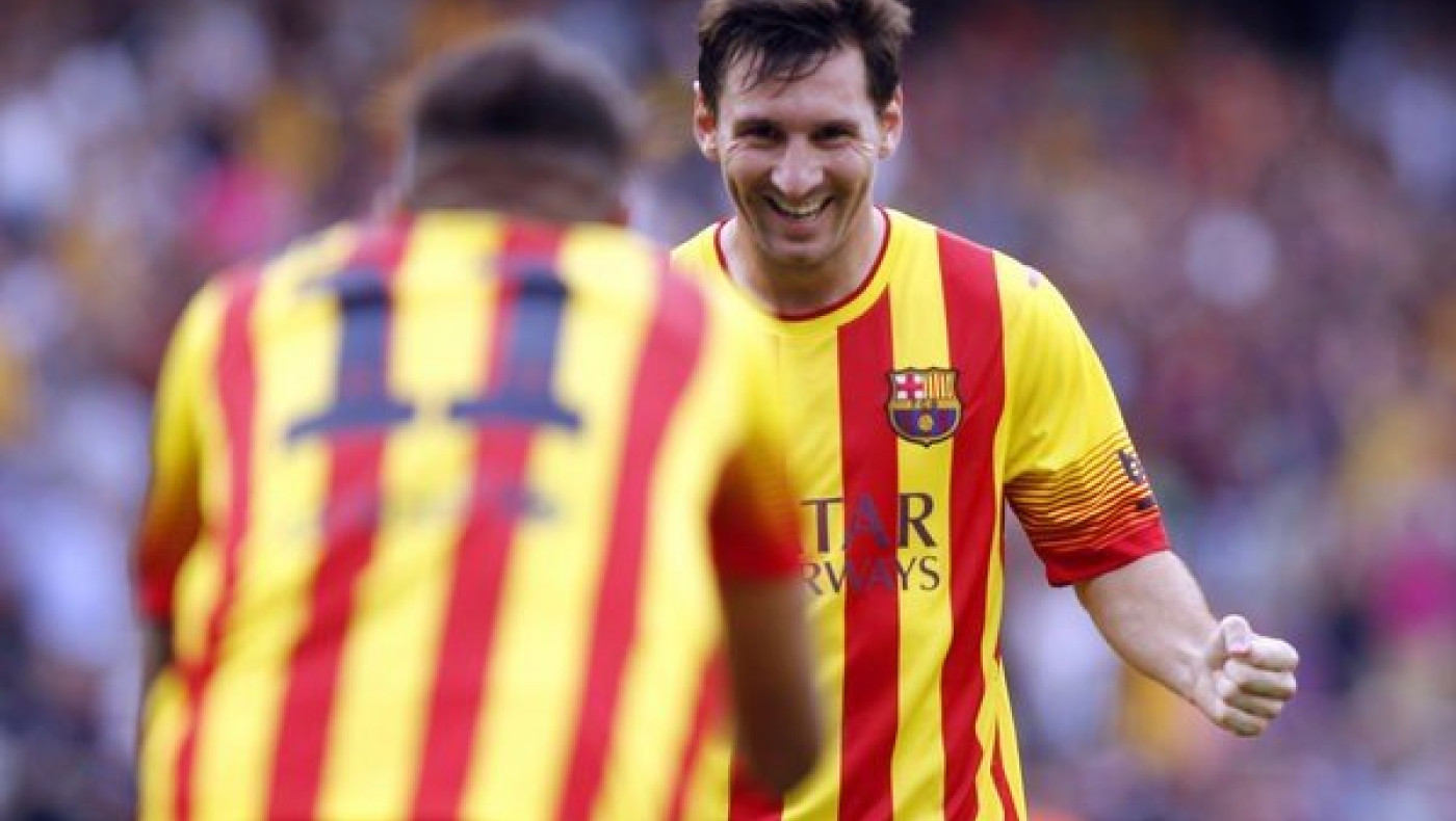 Αποθέωση Μέσι από Νεϊμάρ!