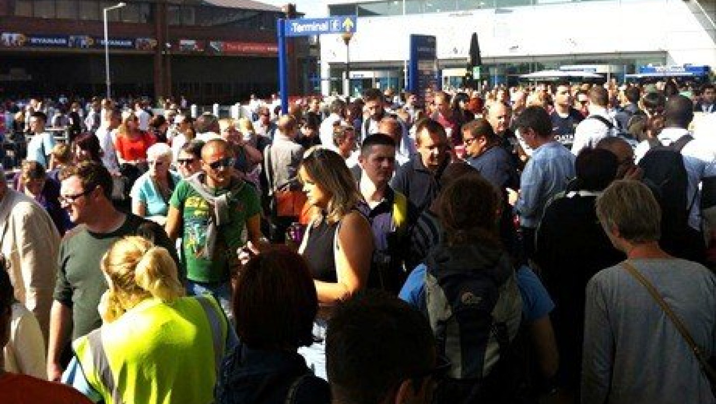 Πανικός στο αεροδρόμιο του Λούτον