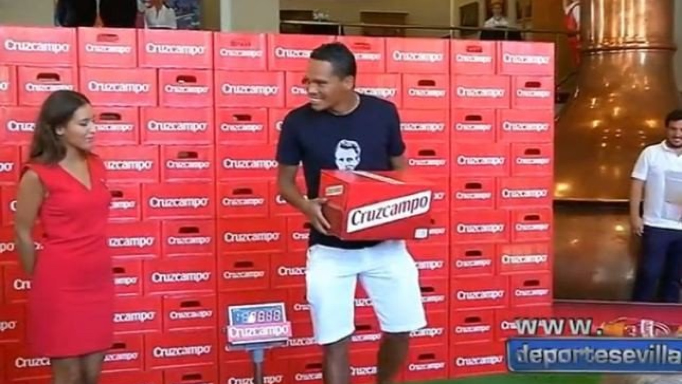 Οι παίκτες της Σεβίλλης πήραν το βάρος τους σε μπίρα! (VIDEO)