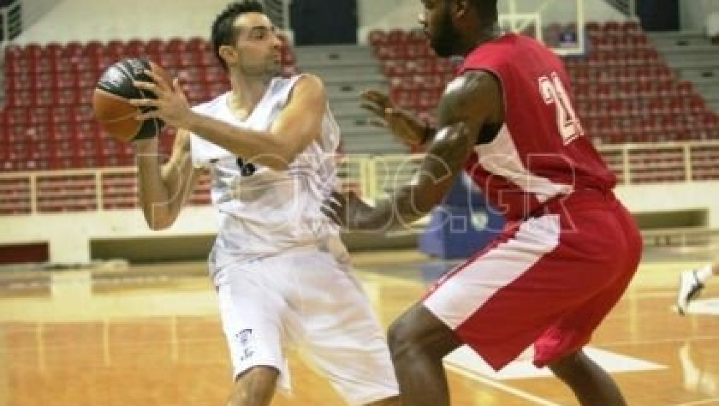 Πρώτο φιλικό, πρώτη νίκη