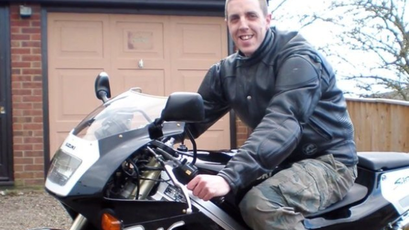 Μήτερα στέλνει μήνυμα με το βίντεο του θανάτου του γιου της (video)!