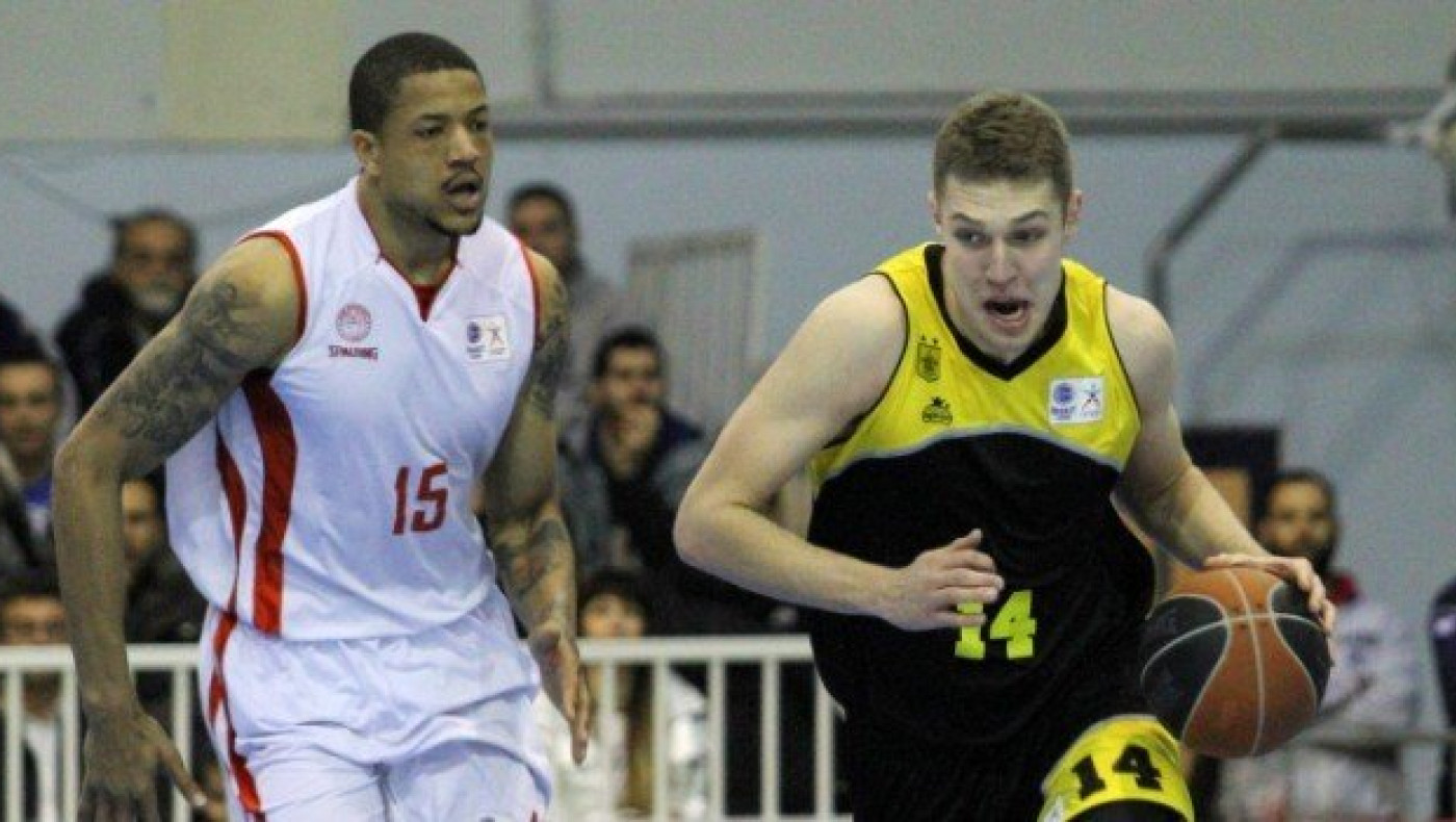 Βεζένκοφ: «Με τον κόσμο μαζί μπορούμε να πετύχουμε»