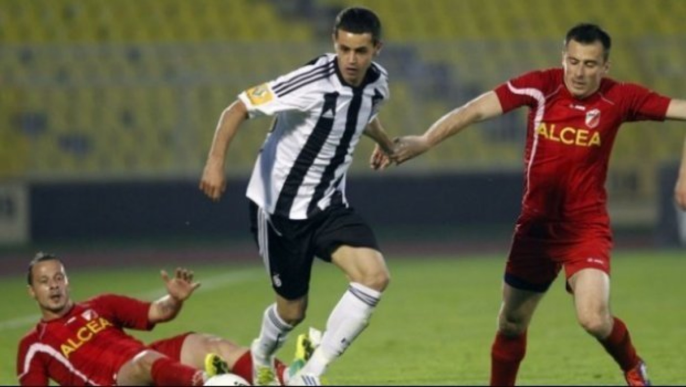 Χωρίς δυο με Αστέρα