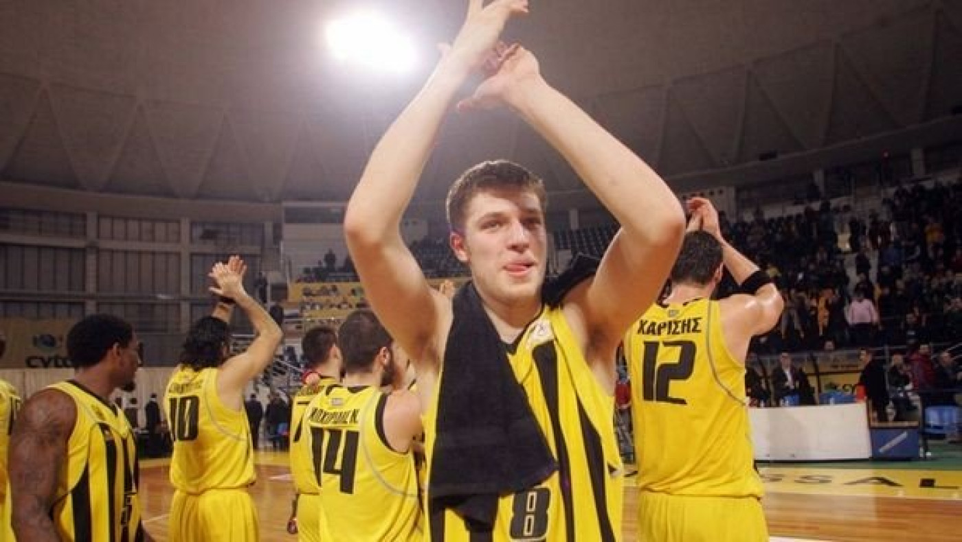 Δια χειρός Βεζένκοφ