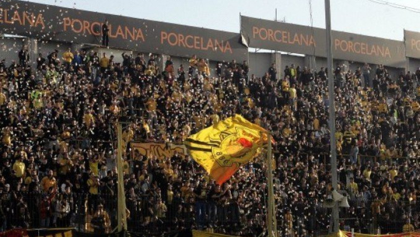 «Μη σκύβετε το κεφάλι! Τώρα αρχίζουμε»!