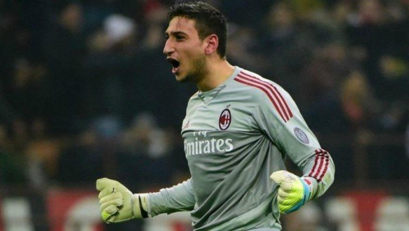 Ντοναρούμα, ο     ρέκορντμαν     γκολκίπερ της Μίλαν