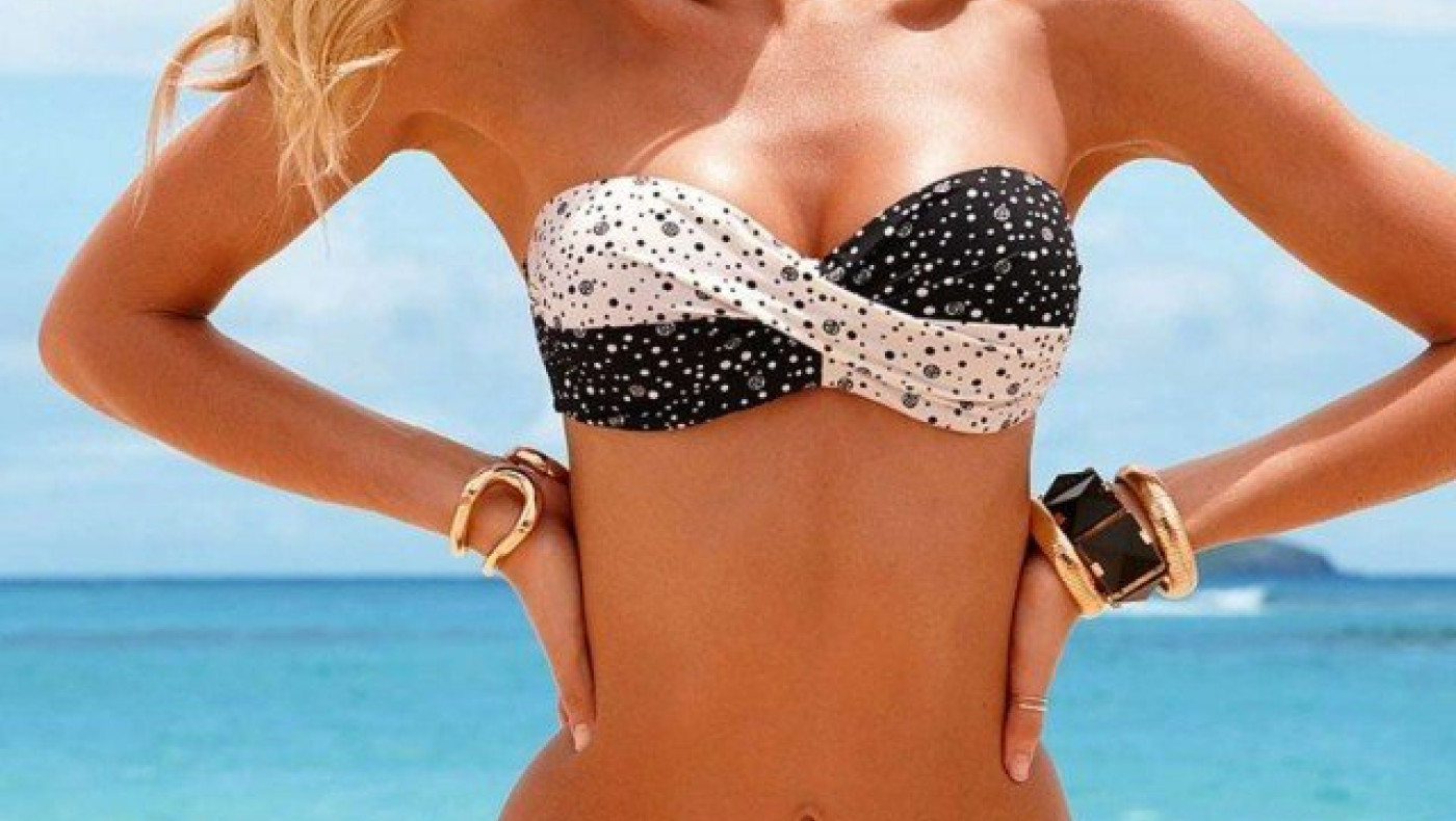 Η           τύχη          της            γύρισε την πλάτη