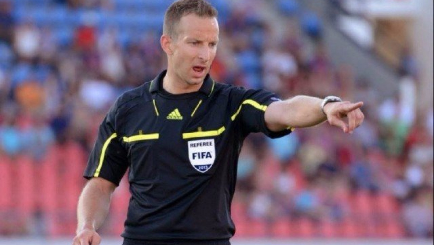 Ορίστηκαν διαιτητές με Σλόβαν, αγωνία για την τύχη του παιχνιδιού