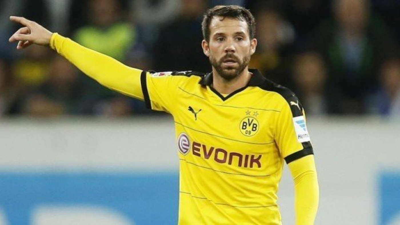 Ένα         μήνα          εκτός         ο           Κάστρο