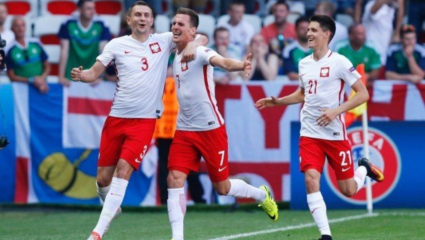 Δυνατές          έδρες,    Πολωνοί και     Σκοτσέζοι