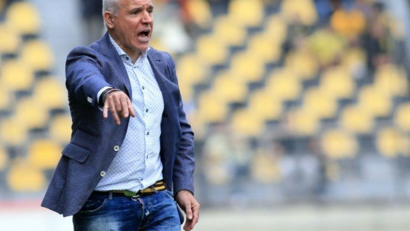 Νίκες       παντού      ζητάει    ο     Αναστόπουλος