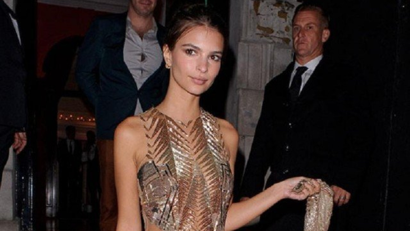 Το διάφανο φόρεμα της Ραϊτακόφσκι που «ζάλισε» το Λονδίνο (pics)