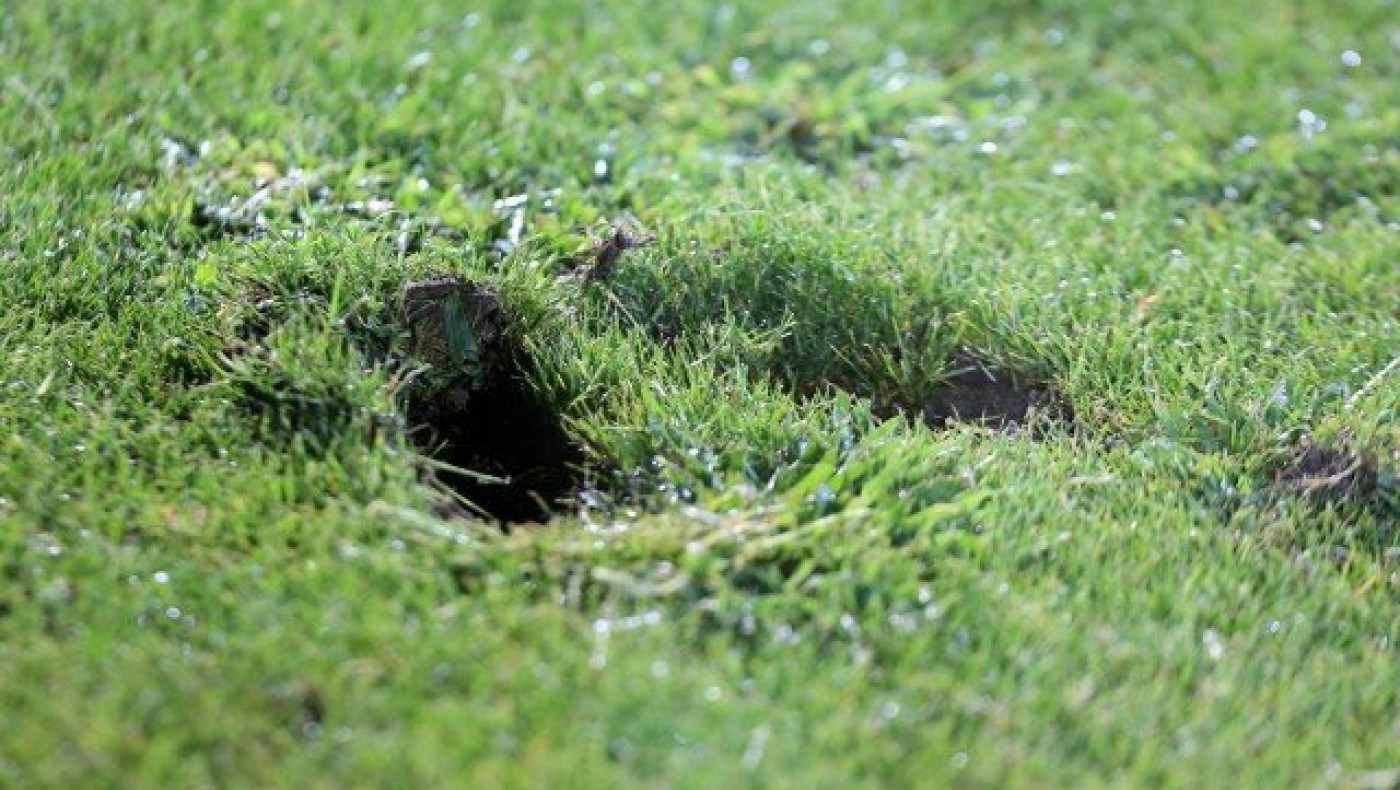 Το ίδιο      χάλι ο αγωνιστικός     χώρος στη Βέροια