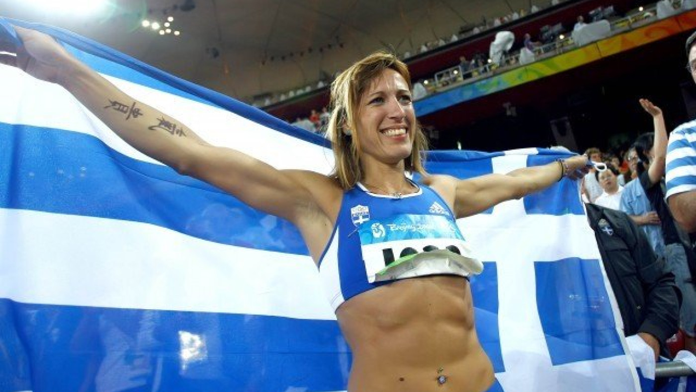 ΣΟΚ: Ντοπέ (;)         και           στο         Πεκίνο   η    Δεβετζή