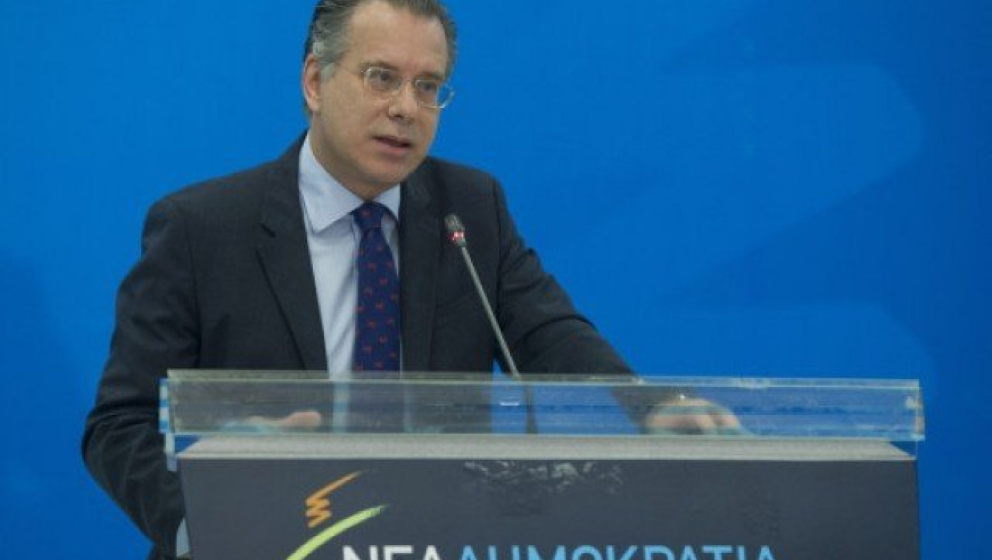 «Βολές»         ΝΔ         κατά    Ιβάν      Σαββίδη